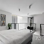 Ξενοδοχείο με διαμερίσματα Saint Martin By Y3 Hotels, Old Town With Wellness 4*