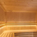 Saint Martin By Y3 Hotels, Old Town With Wellness 4*