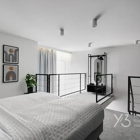 Hotel apartamentowy Saint Martin By Y3 Hotels, Old Town With Wellness 4*