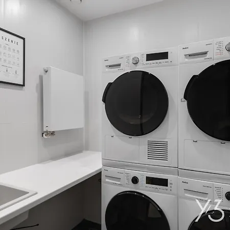 Hotel apartamentowy Saint Martin By Y3 Hotels, Old Town With Wellness