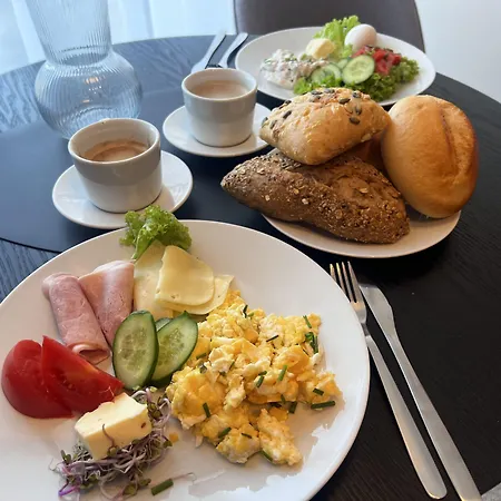 Saint Martin By Y3 Hotels, Old Town With Wellness פוזנן