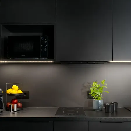 Saint Martin By Y3 Hotels, Old Town With Wellness מלון דירות 4*