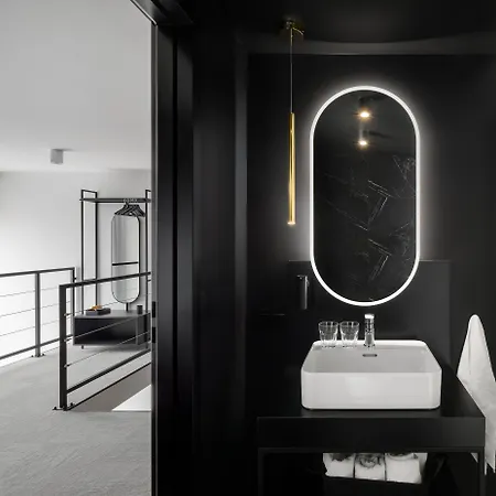 Апарт-готель Saint Martin By Y3 Hotels, Old Town With Wellness 4*