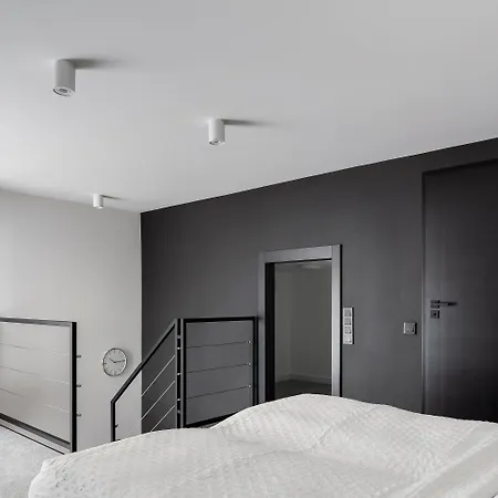 Saint Martin By Y3 Hotels, Old Town With Wellness 4* Познань